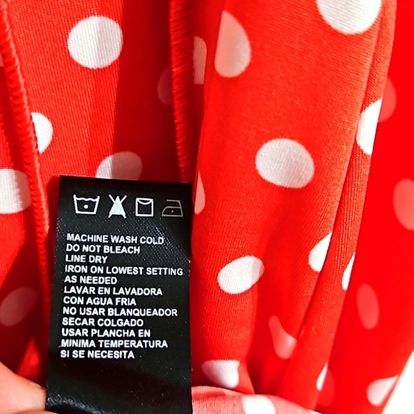 NWT Preceptions Red Polka Dot, size S - Picture 9 of 9